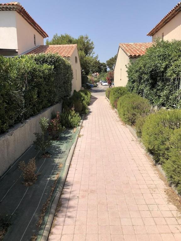 Appartement 60M2 - 2 Chambres A Une Minute Des Plages, Parking Prive Sausset-les-Pins Zewnętrze zdjęcie